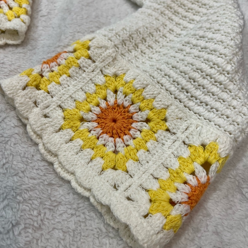 Sincerely Jules Cream Crochet Sweater with Floral Accents - Picture 5 of 6